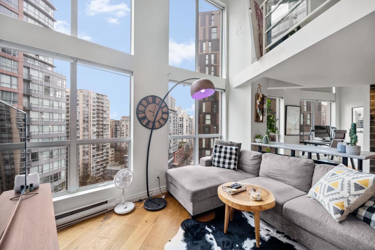 Apartmán Rare Find Loft With Full Kitchen At Heart Of Downtown Vancouver Exteriér fotografie